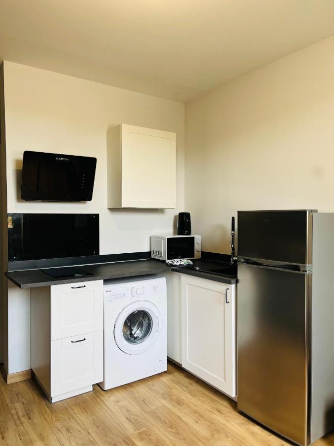 Chez Oma I 1 Appartement Independant Opi I 3 Chambres Privatives Avec Salle D Eau Et Salon Commun Cuisine Commune Wc Commun Patio Commun Avinyon Dış mekan fotoğraf