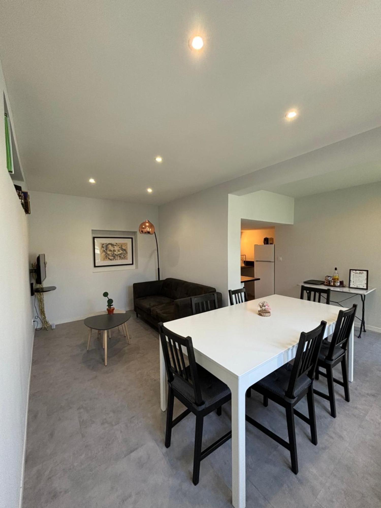 Chez Oma I 1 Appartement Independant Opi I 3 Chambres Privatives Avec Salle D Eau Et Salon Commun Cuisine Commune Wc Commun Patio Commun Avinyon Dış mekan fotoğraf